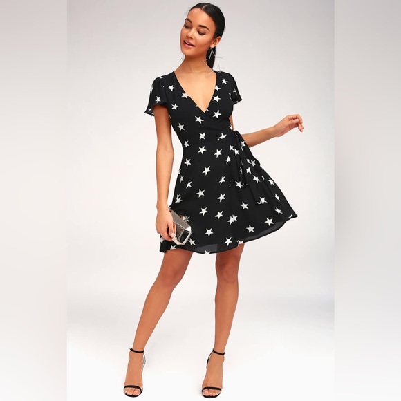 Lulus Star Struck Love Printed Wrap Mini Dress Women S Black - Picture 2 of 7
